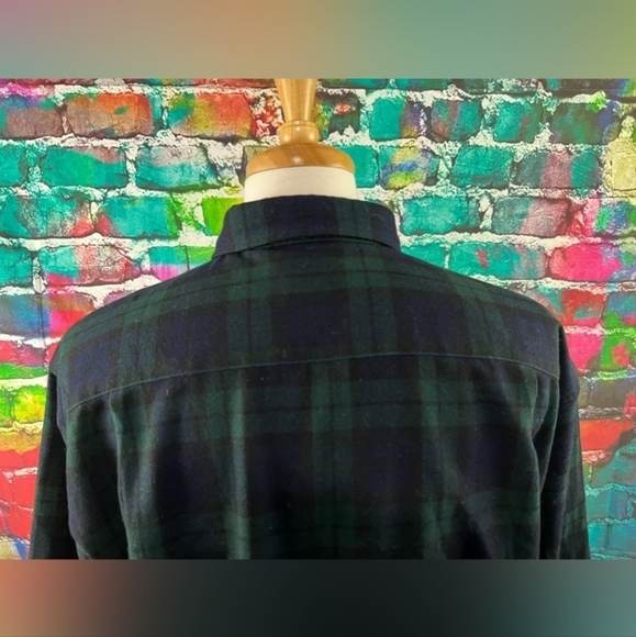 Pendleton Authentic Blackwatch Tartan Shirt Size XL Plaid 100% Wool SMALL HOLE - Picture 7 of 13